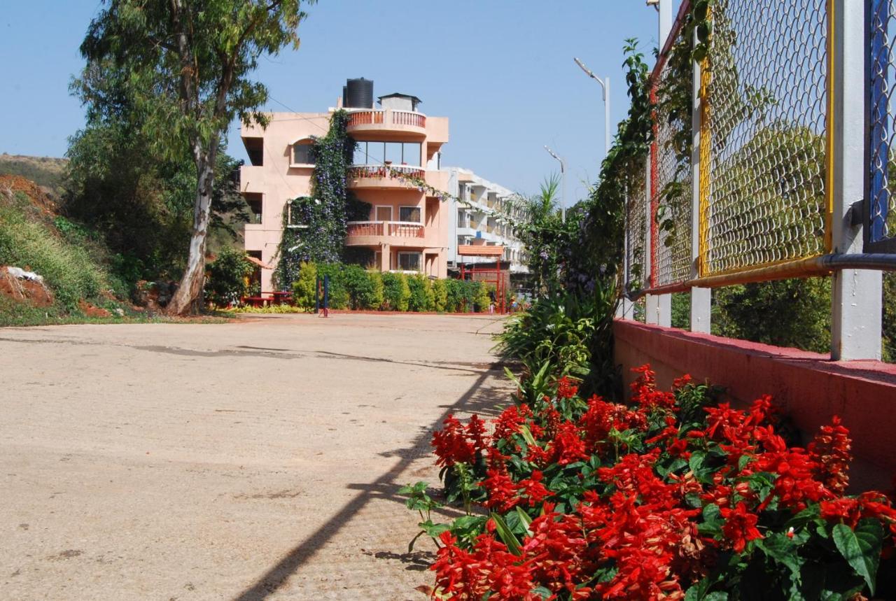 Quinte Hills Residency Villa Panchgani Dış mekan fotoğraf