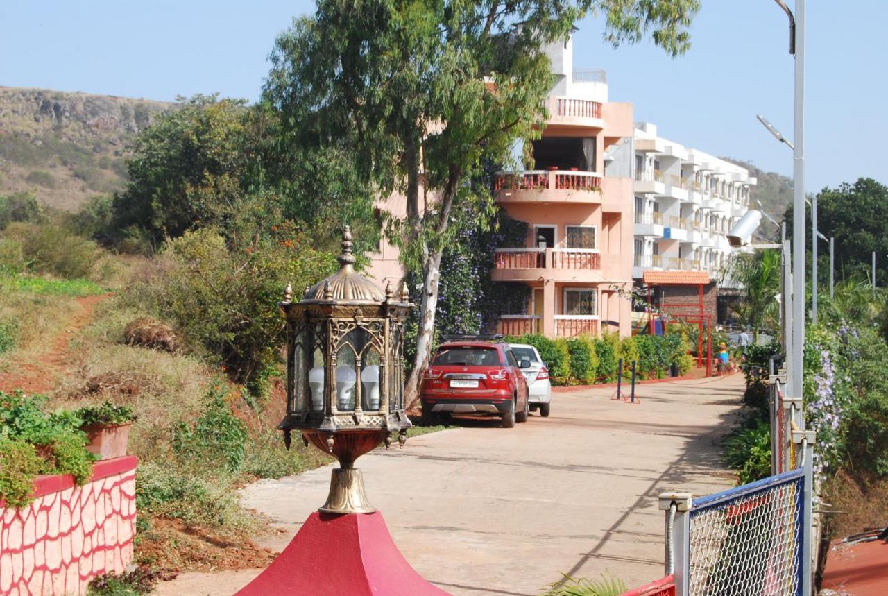 Quinte Hills Residency Villa Panchgani Dış mekan fotoğraf
